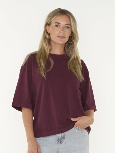 CatwalkJunkie/Loose fit wine