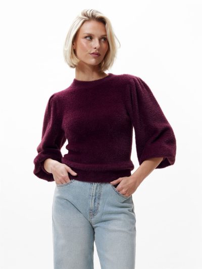 Catwalk J/Fuzzy puff knit wine