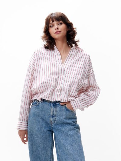 CatwalkJunkie/ tuck in blouse