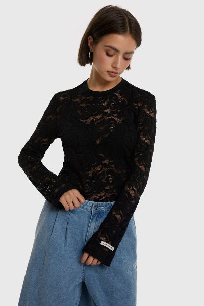 Alix/ lace top