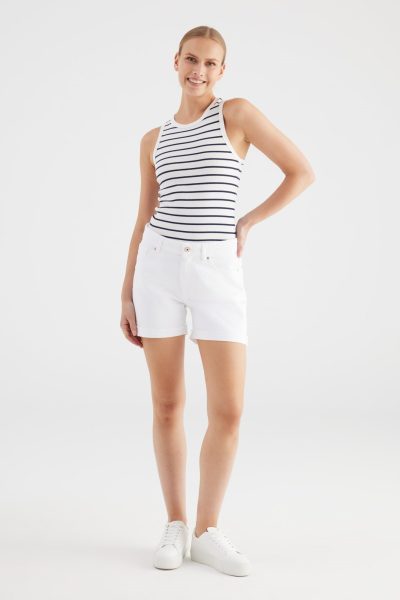 COJ/ Tracy short White