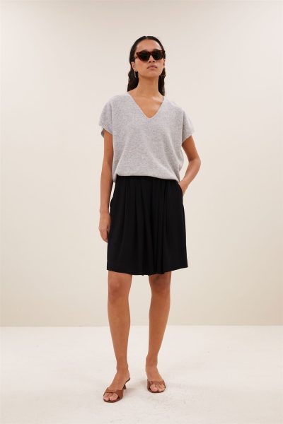 By Bar/ sil v-neck pullover